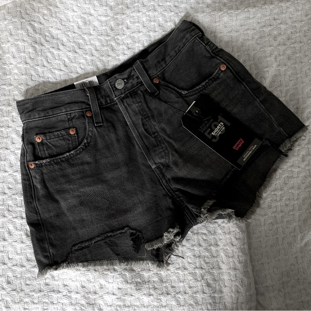 NWT Levi’s Premium 501 Faded Black Distressed Shorts 100% Cotton